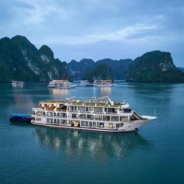 Amanda Pearl Cruise Ha Long Bay, hotel in Ha Long