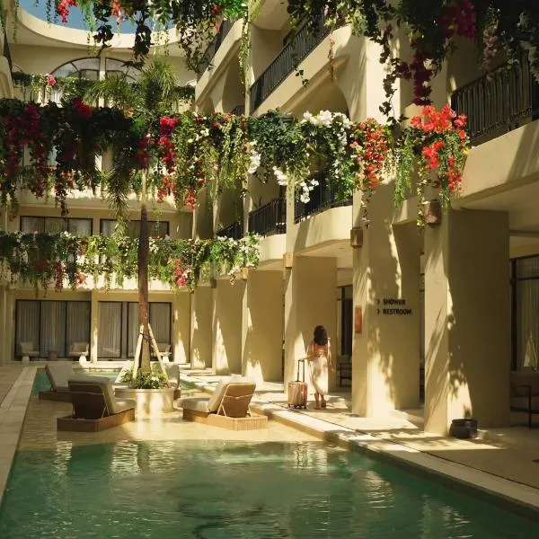 COCO Lifestyle Resort in Pecatu, Uluwatu: Bingin Beach şehrinde bir otel