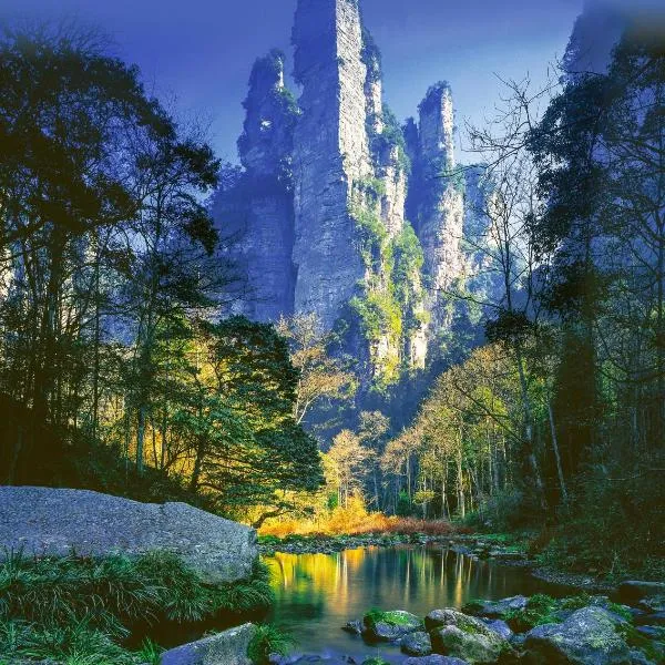 SHI MAN Hotel-Best Location for Tianmen Mount,Free pick up service, Free welcome tea,Free Breakfast ,Itineary Plan& Purchase Tickets, Free luggage storage,Smart Hotel, Hotel in Zhangjiajie