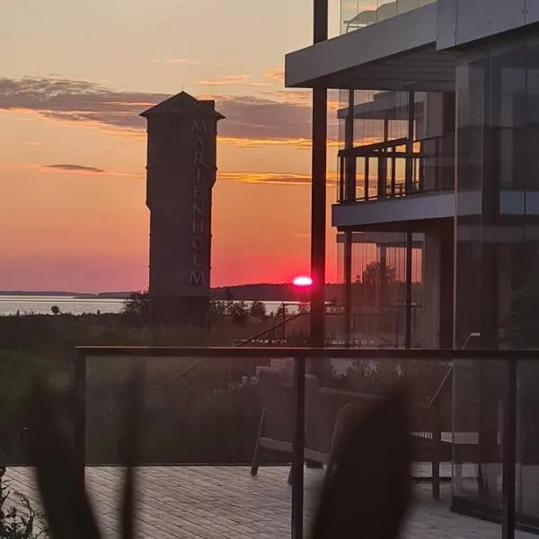 Seaside Getaway Apartment, hotel in Haapsalu