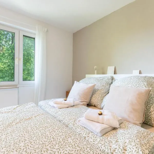 Teck Retreat - Bequeme Wohnung mit Balkon, hotel in Kirchheim unter Teck
