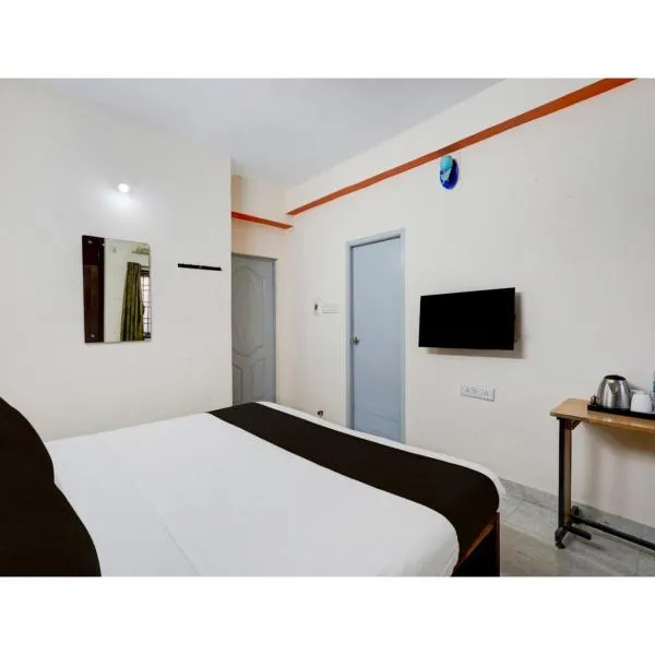 Family & Comfort stay - Main Bazar New Delhi photo 2