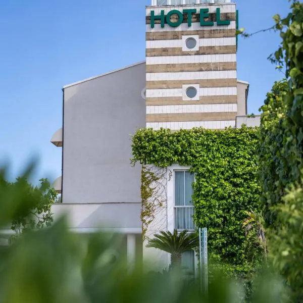 Viesnīca Spazio Origine - Studio Hotel pilsētā Monopoli