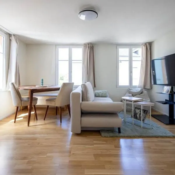 DIHEI-Suite in Romanshorn - zentral am Bodensee, hotell i Romanshorn