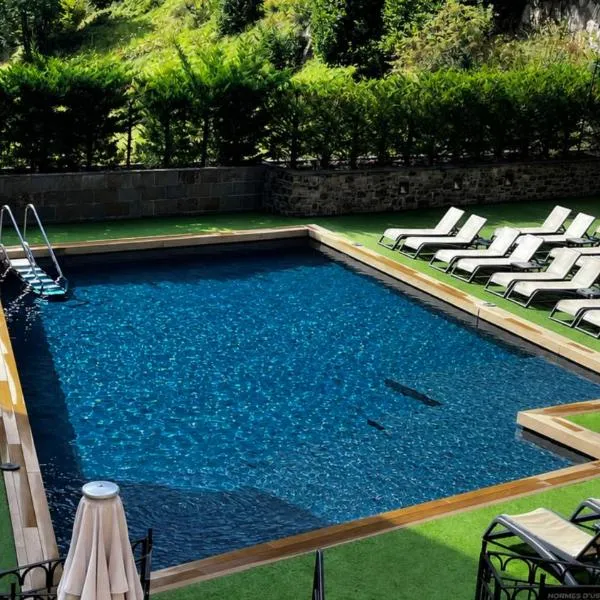 Hotel Princesa Parc, מלון בארינסל
