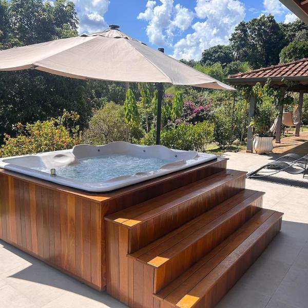 Hospedagem na Serra - Jacuzzi, Lazer e Conforto