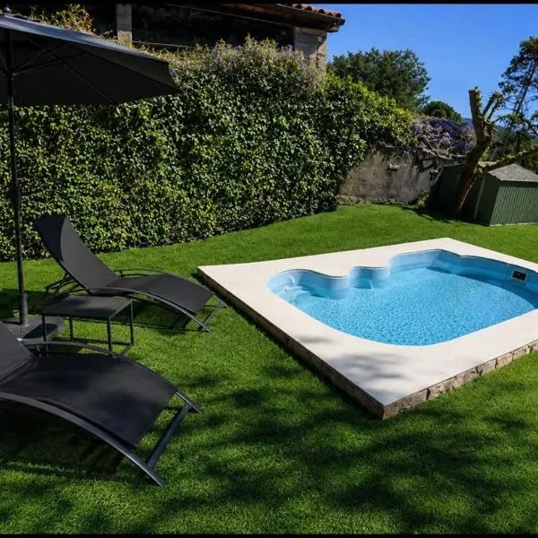 Alojamientos del Valle, hotelli kohteessa Sotillo de la Adrada