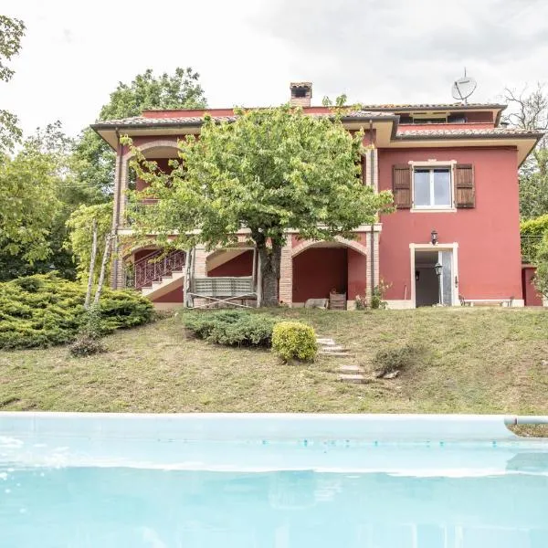 Villa Patty villa con piscina e camino nelle Marche, hotel a Pian di Mulino
