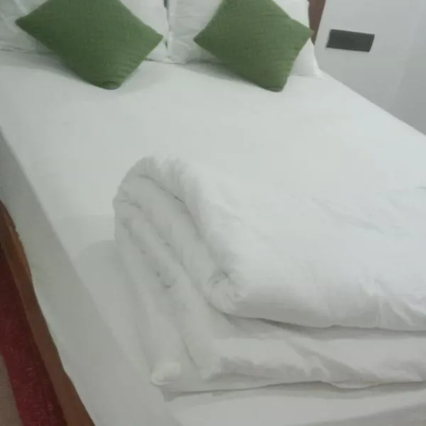 BRITALINA AC HOTEL ROOMs