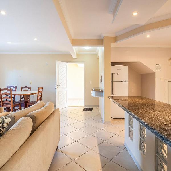 Casa para Temporada na Praia de Mariscal | 4 Quartos, Jardim e Espaço Gourmet a Metros do Mar - Foto 4