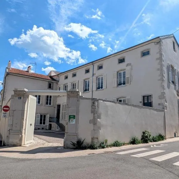 La chambre de Jeanne, hotel u gradu Toul