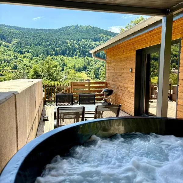 Chalet Muguet, spa privatif, 4p, hotel u gradu Rochesson