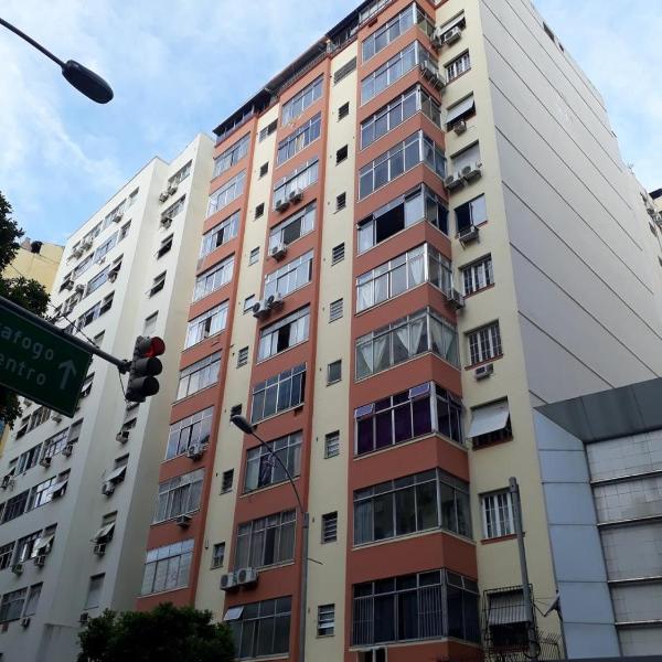 Sinta o Mar na quadra da praia de Copacabana até 4 pessoas