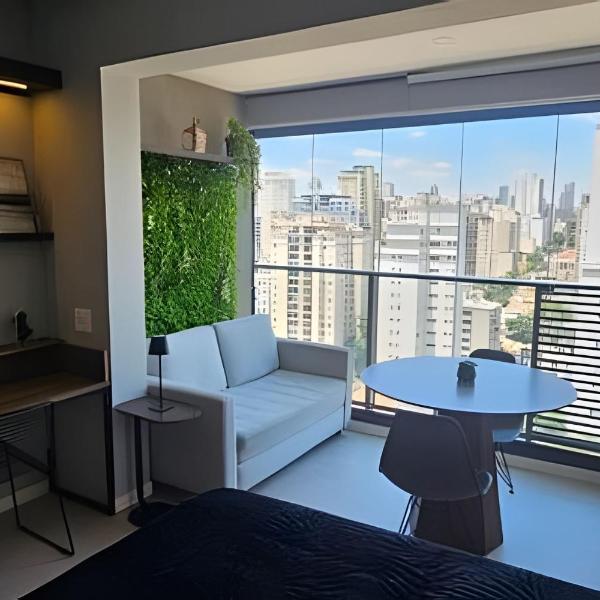 Apto de luxo com piscina incrível, academia(2206B)