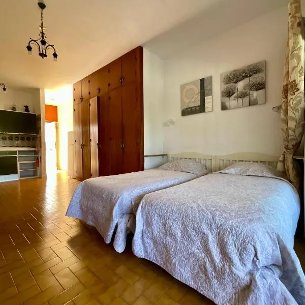 Trebol 1, hotel in Costa Del Silencio