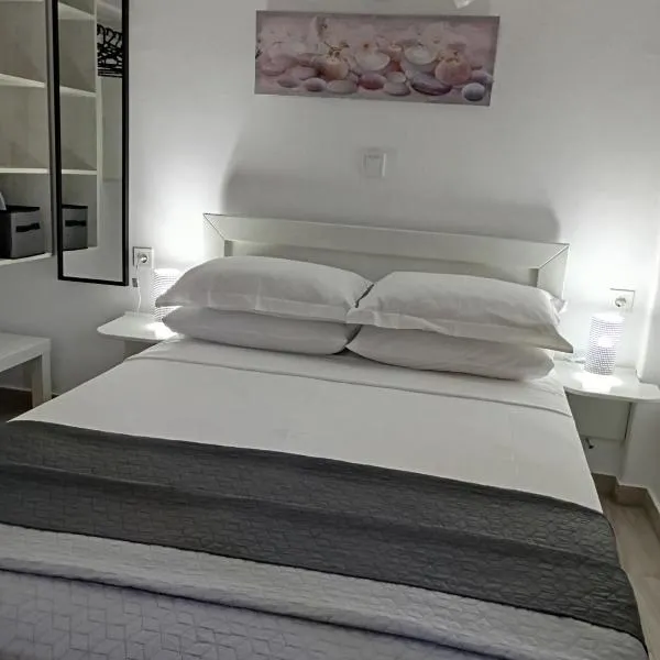 Calma Kourouta Apartments, hotel din Kourouta