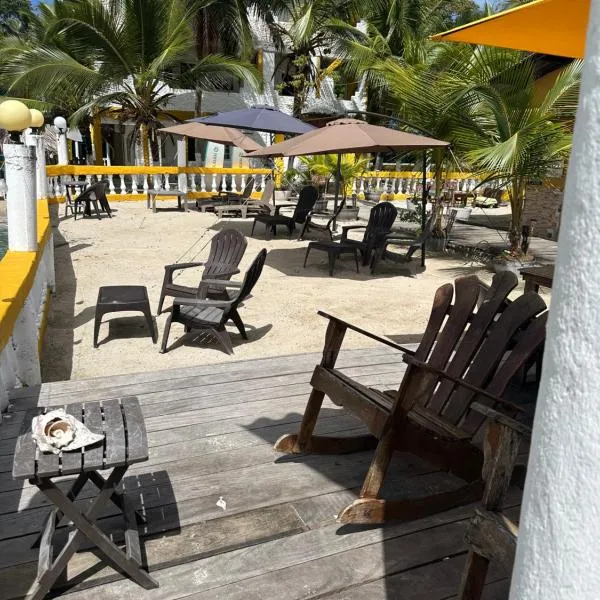 Hotel Cocotal, hotel Isla Grandéban