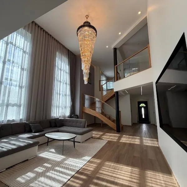 Lumy Housing โรงแรมในปาร์นู