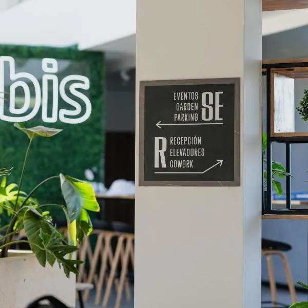 Ibis Puerto General San Martin, hotel sa San Lorenzo