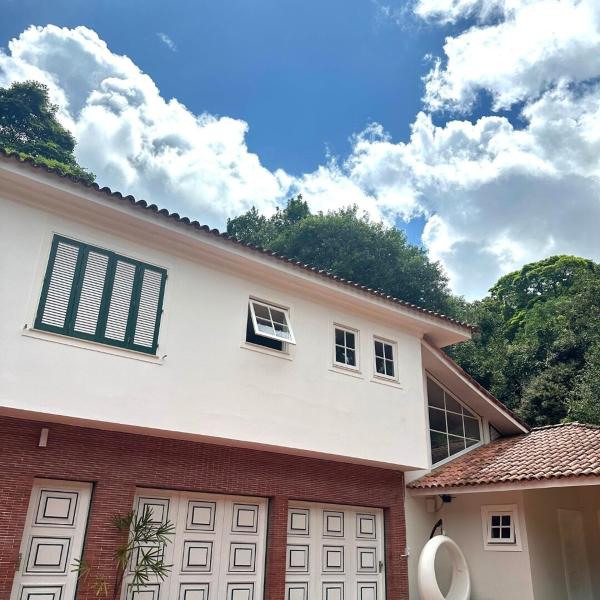 Casa no Bosque em Corrêas