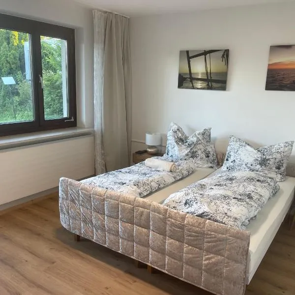 Private Garden Apartment near Bad Schallerbach, Hotel in Wallern an der Trattnach