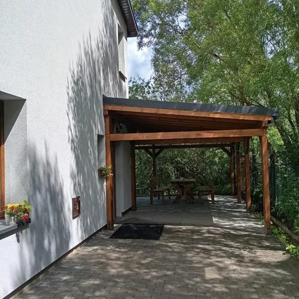 Pokoje przy rzece, hotel em Supraśl