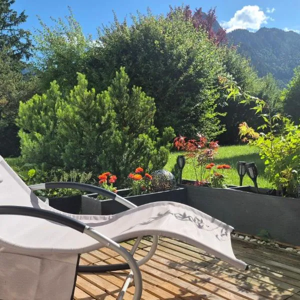 Ammergaufeeling mit einmaligem Bergblick, Terrasse, Nähe zur Nato Schule, hotelli kohteessa Oberammergau