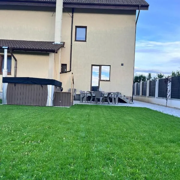 Casa Bella, viešbutis mieste Sînpetru