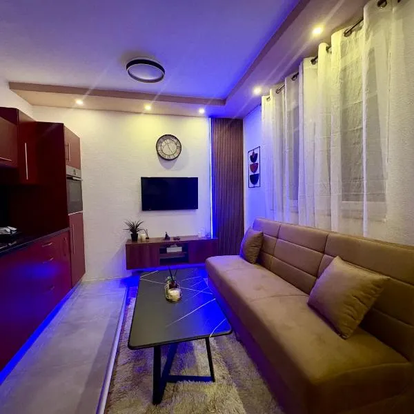 SkyLux Premium Zenica، فندق في زينيتشا