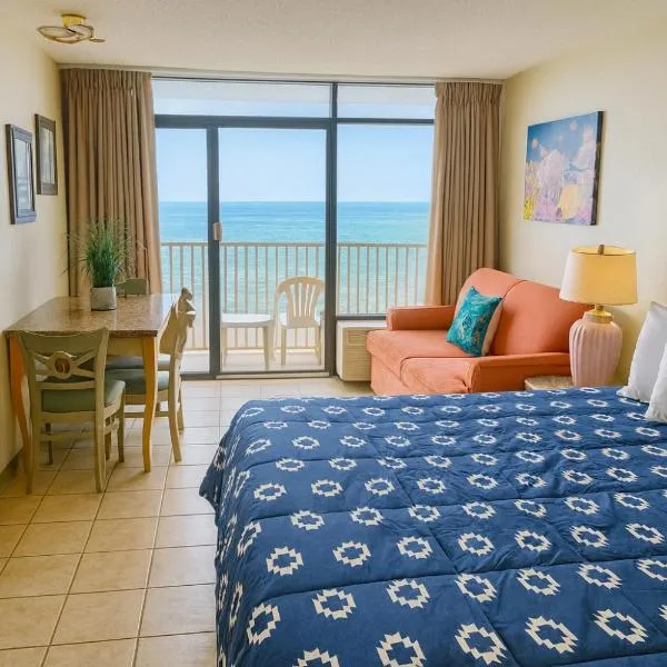Direct Oceanfront 2-Br Condo, Best Water Amenities in Landmark Resort, hotel v destinácii Myrtle Beach