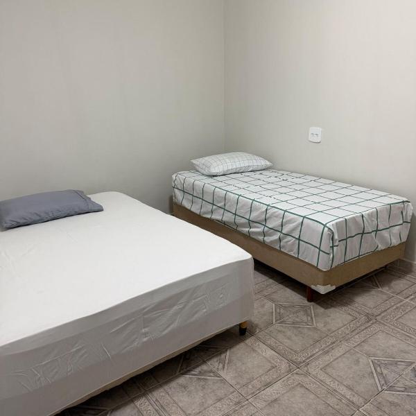 Casa completa próxima ao Shopping, 3 banheiros! - Foto 2