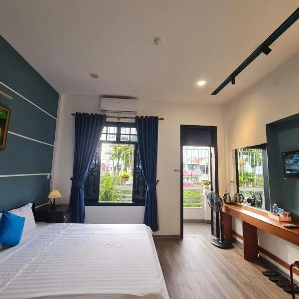 SUN HOTEL, hotel in Hue