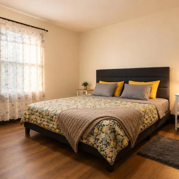 Charming 3 Bdr Home 8 mins from the Falls, hotel Niagara Fallsban