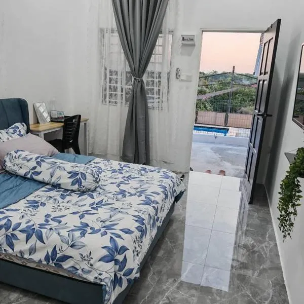 타이핑에 위치한 호텔 Rumah Adaminha, Roomstay with pool Simpang, Taiping