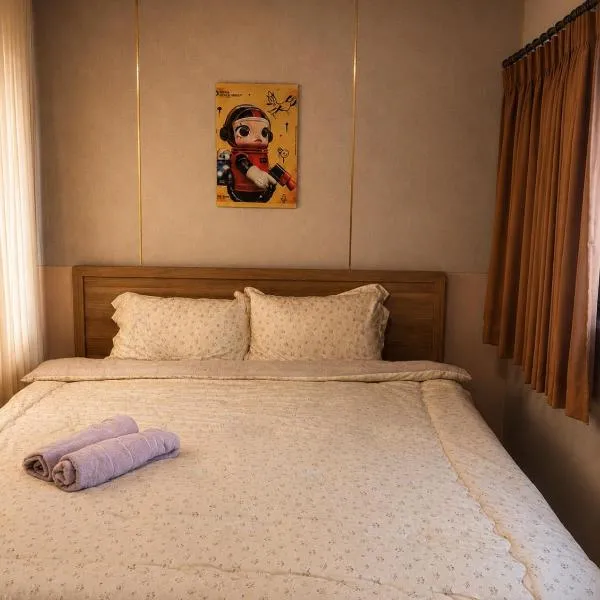 IMPACT popular condo c5 แม่ตังค์, hotel in Ban Bang Phang