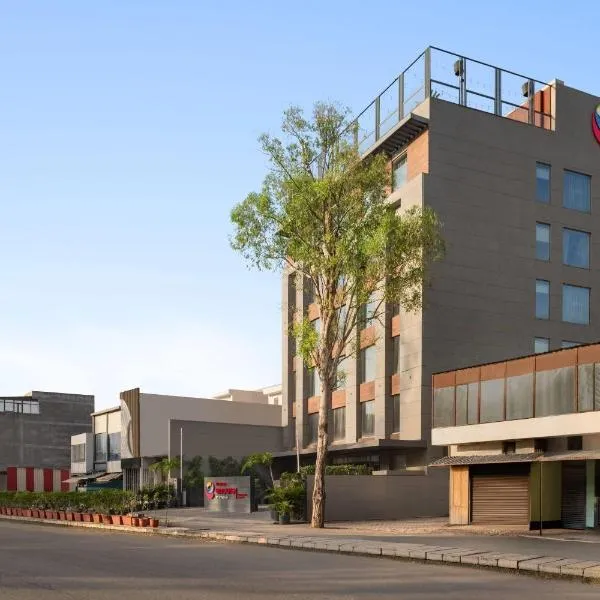 Ramada Encore by Wyndham Chandigarh Zirakpur, hotel a Zirakpur