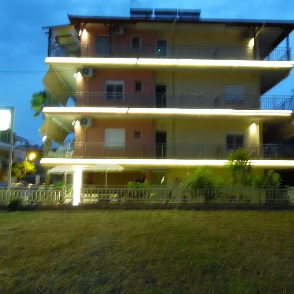 Four Seasons 2, hotel in Paralia Katerinis