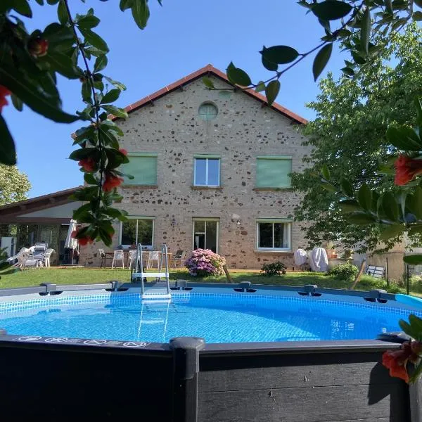 Chambres et table d'hôtes Le Pontet、Arthèsのホテル