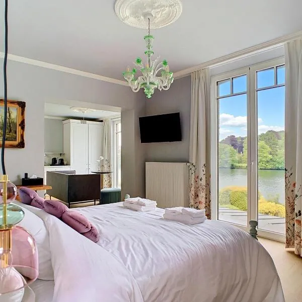 Villa Daisy - Suites élégantes et autonomes au bord de la Meuse, khách sạn ở Namur