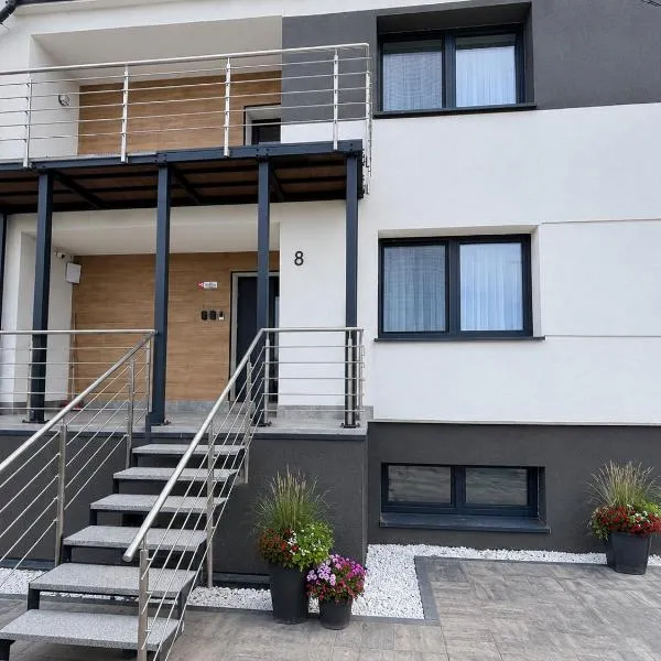 Apartamenty w Domu Bezpieczna Przystań, hotel u gradu Frombork