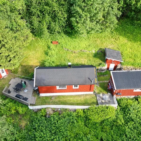 Cozy cabin overlooking Tinnsjøen lake: Fagerstrand şehrinde bir otel