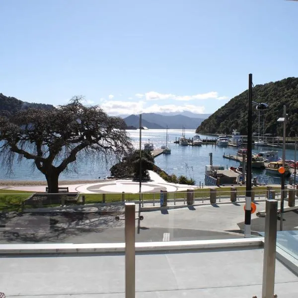 Picton Waterfront Oxley's Luxury Apartment, hotel u gradu Lochmara Bay