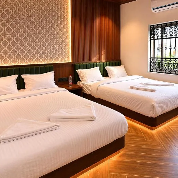 Hotel J VIN PALACE, hotel i Mysore