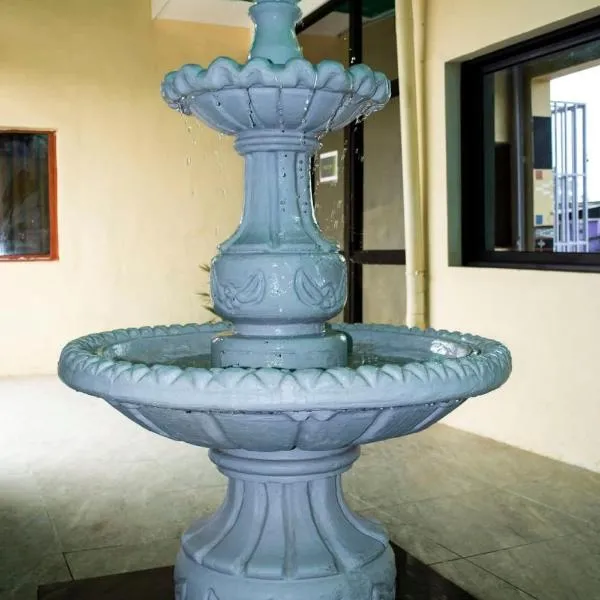 Hôtel LEWI 2 Bouaké, hotel en Bouaké