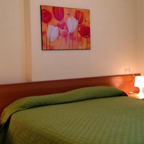 Green Village Accommodations, hotel v destinaci Colico