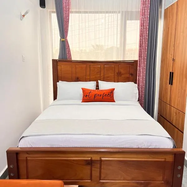 Serenity Homes، فندق في Kiambu