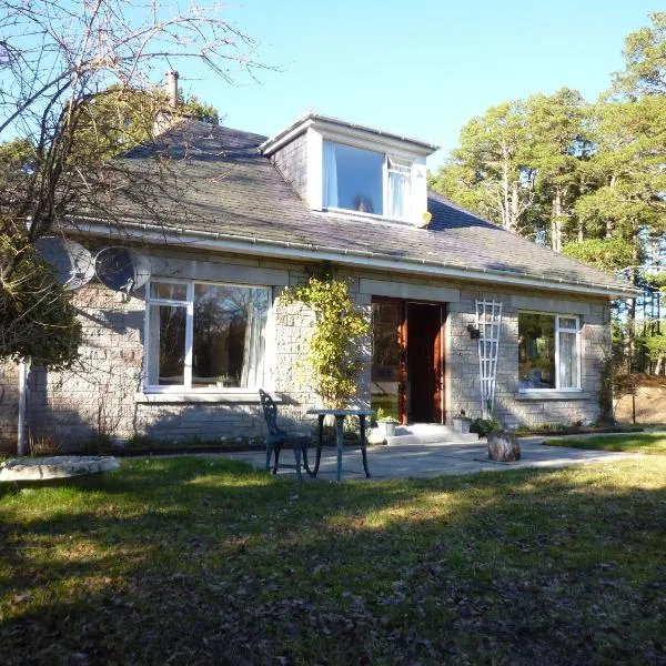 Camusmore House, hotel in Aviemore