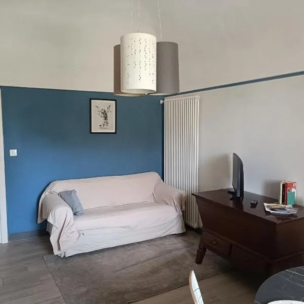 La petite maison Soleil, hotel en Biella
