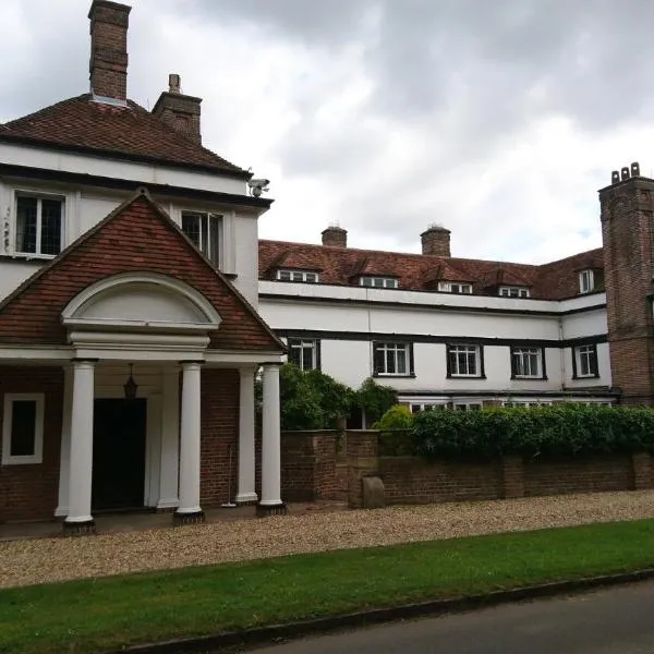 Chartridge Lodge Hotel, hotel di Chesham