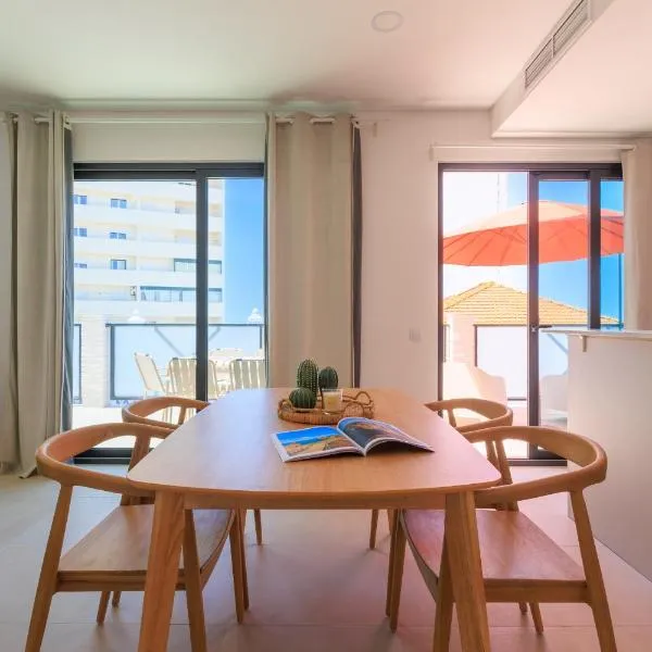 Terra Jazz Brand New 1BR w Private Garage, hotel Faróban